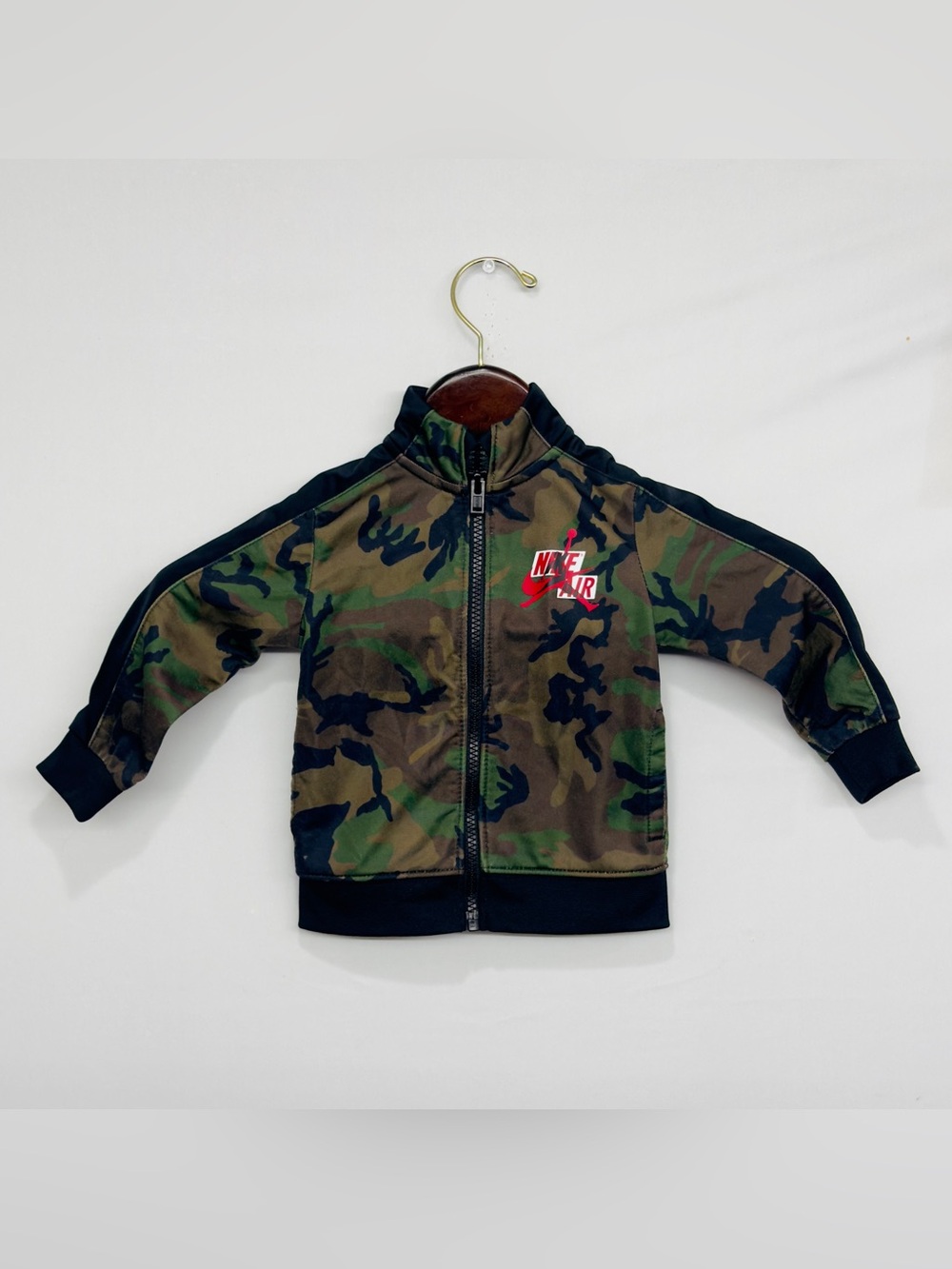 Nike Air Jordan toddler Jacket Camouflage Full Zip Size 18M Camo